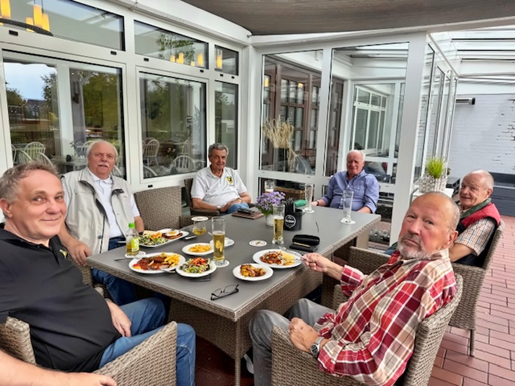 20250731 stammtisch 03